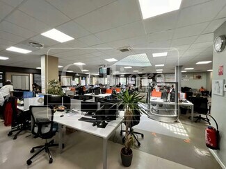 Plus de détails pour Bureau à vendre