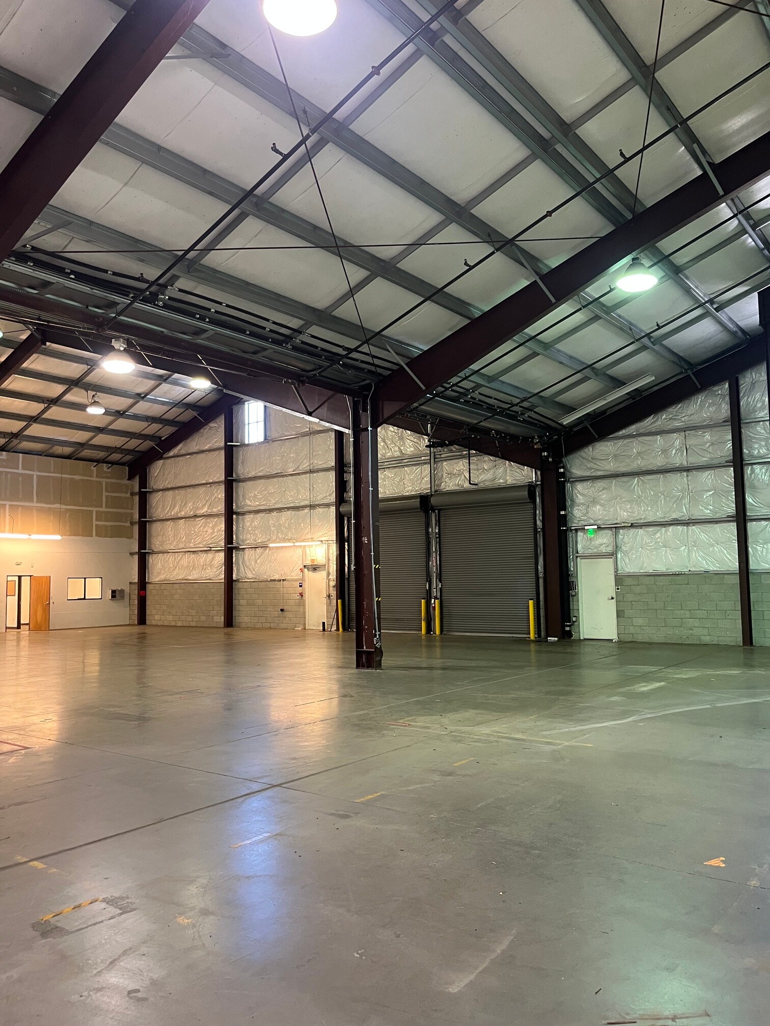 374 Blodgett St, Cotati, CA for lease Interior Photo- Image 1 of 12