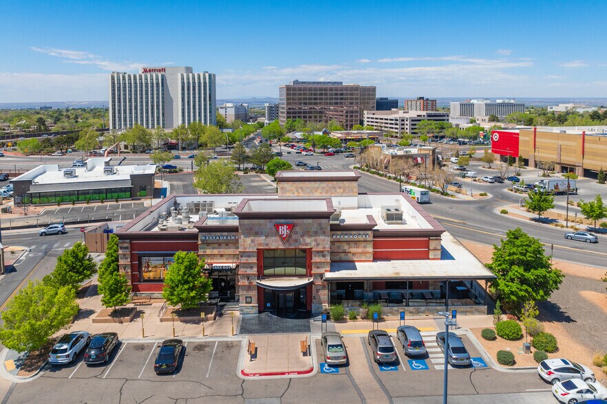 2100 Louisiana Blvd NE, Albuquerque, NM à vendre - Photo du bâtiment - Image 2 de 12