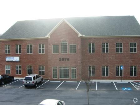 2576 Lawrenceville Suwanee Rd, Suwanee, GA à louer - Photo du bâtiment - Image 3 de 9
