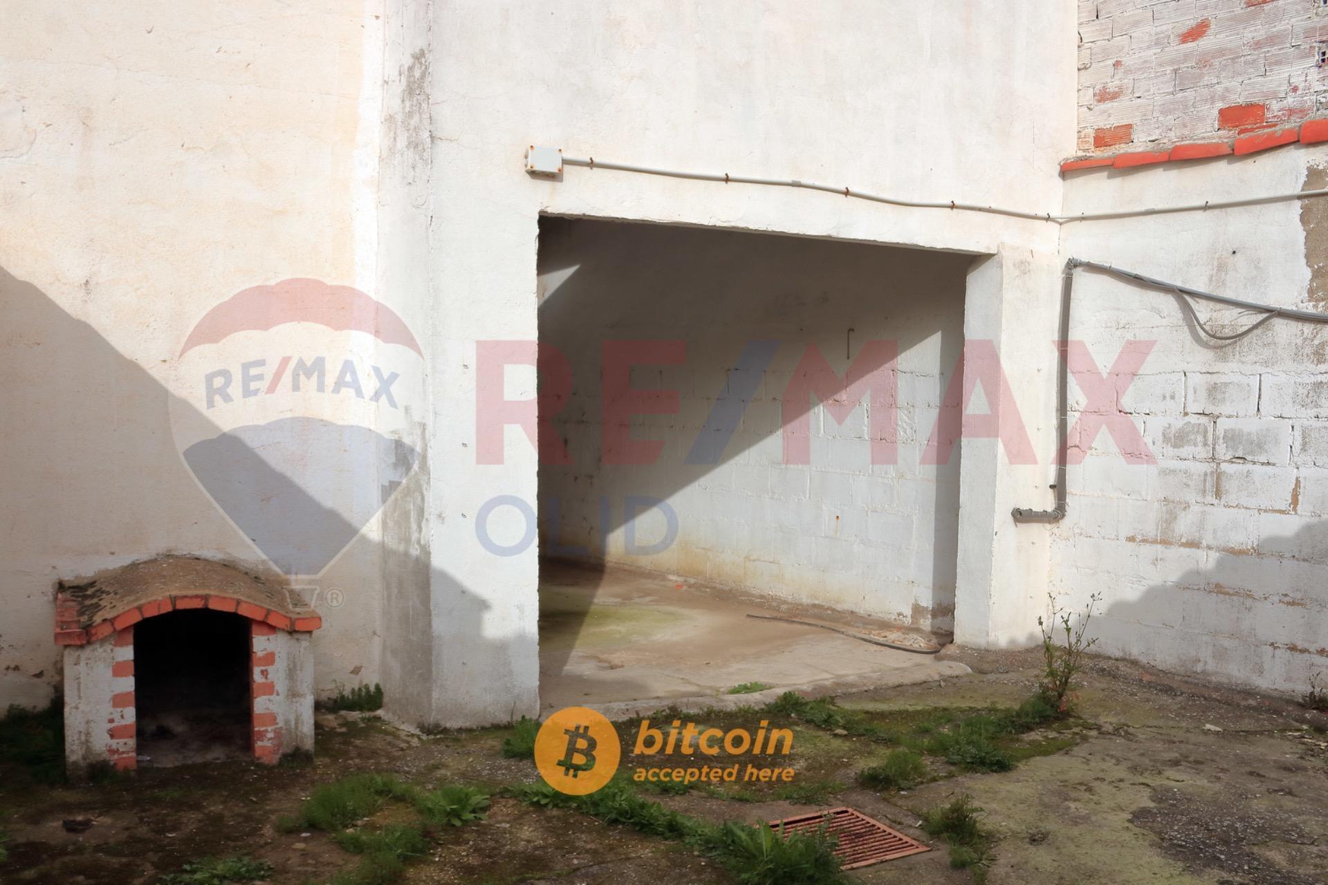 Calle del Clavel, 29, Valladolid, Valladolid for sale Building Photo- Image 1 of 16