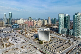 201 City Centre Dr, Mississauga, ON - Aerial  map view