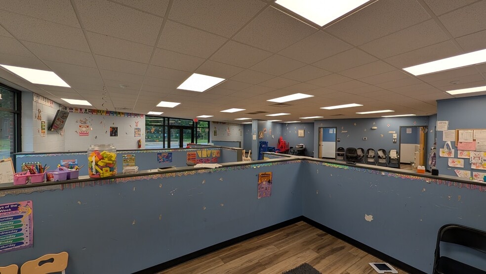 521 N Williams St, South Bend, IN for lease - Building Photo - Image 3 of 12