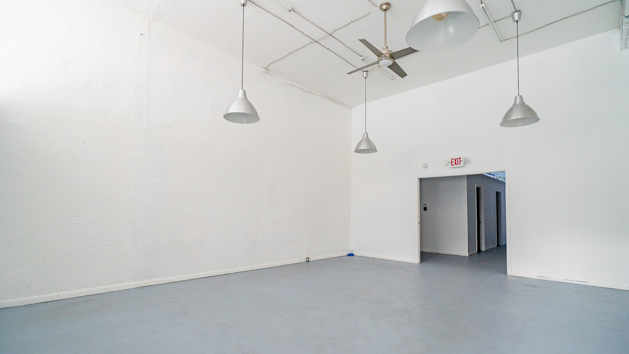 101-119 NE 54th St, Miami, FL for lease Interior Photo- Image 1 of 3