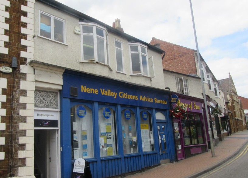 2-6 High St, Wellingborough for lease - Primary Photo - Image 1 of 8