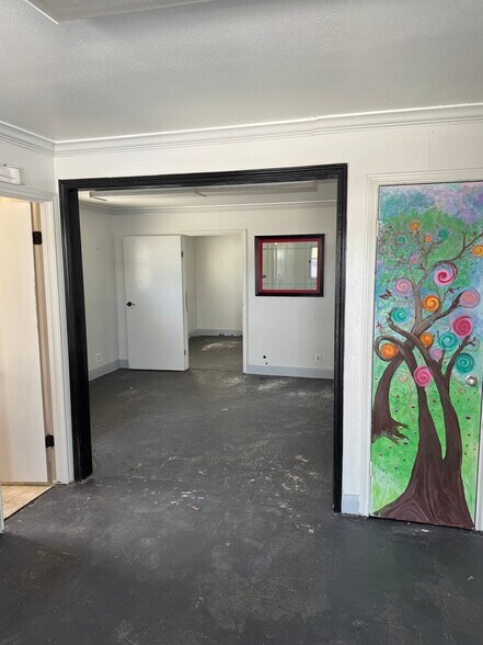 418 Beauty Ln, Whitesboro, TX à louer - Photo du bâtiment - Image 2 de 13