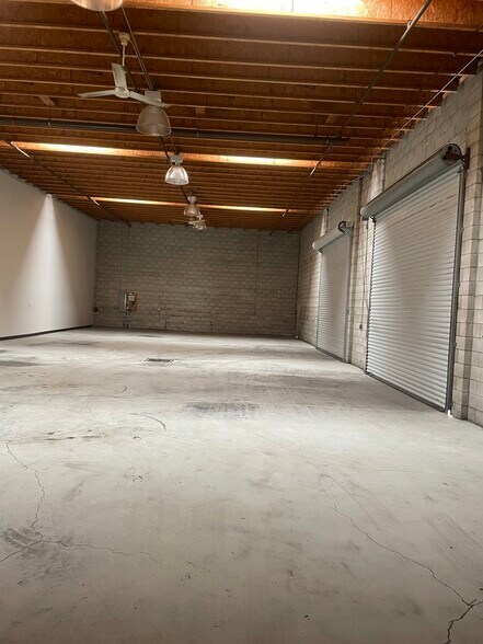 1251 Greenfield Dr, El Cajon, CA à louer - Photo du bâtiment - Image 3 de 9