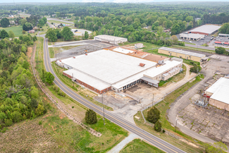 Plus de détails pour 2300 Old Durham Rd, Roxboro, NC - Industriel/Logistique à louer