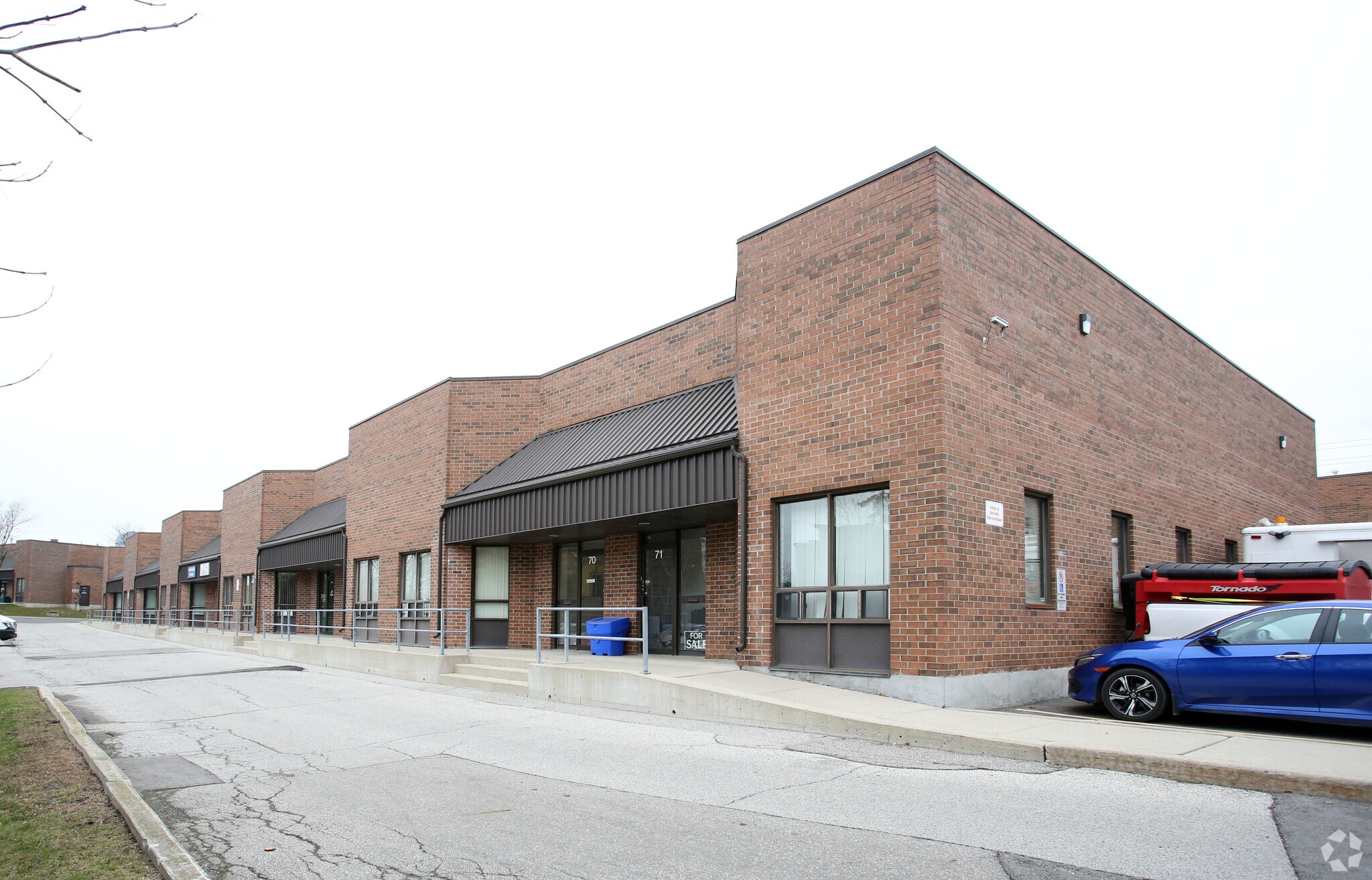 8510 Torbram Rd, Brampton, ON à vendre Photo principale- Image 1 de 1