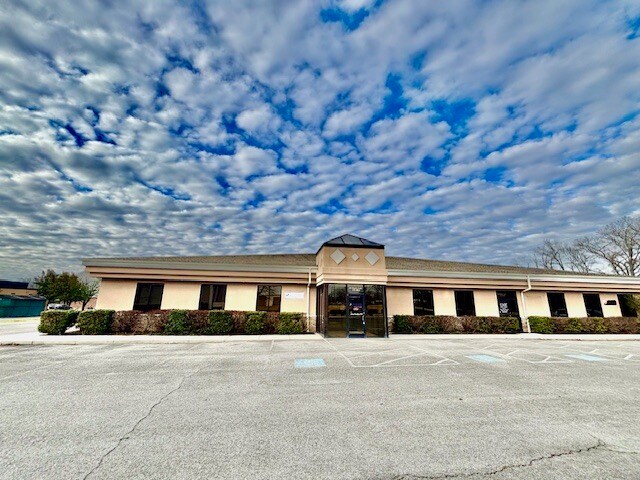 100 Hunters Ln, Tullahoma, TN à louer Photo principale- Image 1 de 21