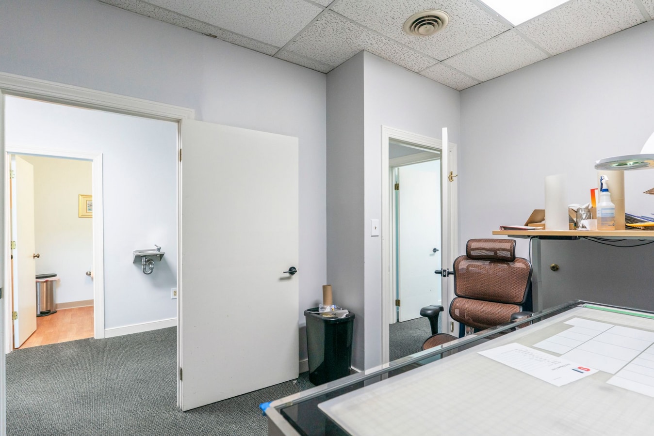 8403 Richmond Hwy, Alexandria, VA 22309 - Unité K -  - Photo intérieure - Image 1 of 6