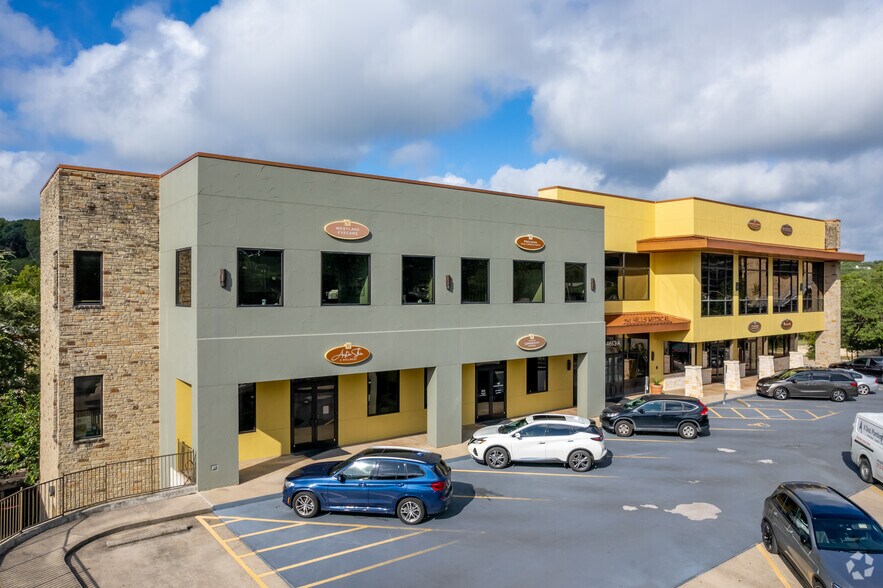 4613 Bee Caves Rd, Austin, TX for lease - Building Photo - Image 2 of 5