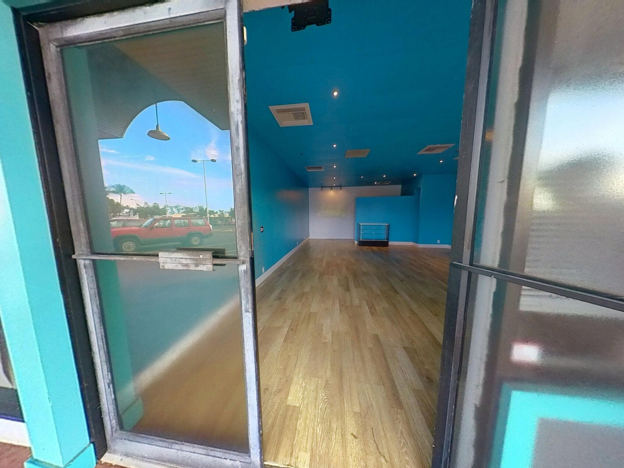 75-5595 Palani Rd, Kailua Kona, HI for lease Interior Photo- Image 1 of 4