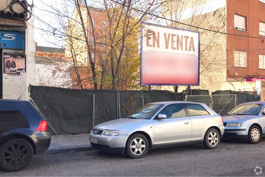 Calle de Martínez de la Riva, 8, Madrid, Madrid à vendre - Photo du bâtiment - Image 2 de 5