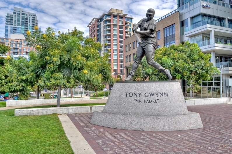 406 9th Ave, San Diego, CA à vendre - Photo du bâtiment - Image 2 de 13