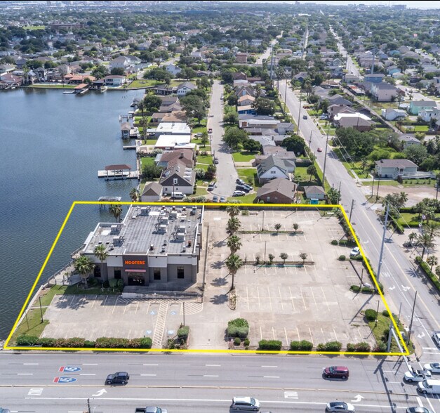 6028 Heards Ln, Galveston, TX à vendre - Photo du bâtiment - Image 3 de 10