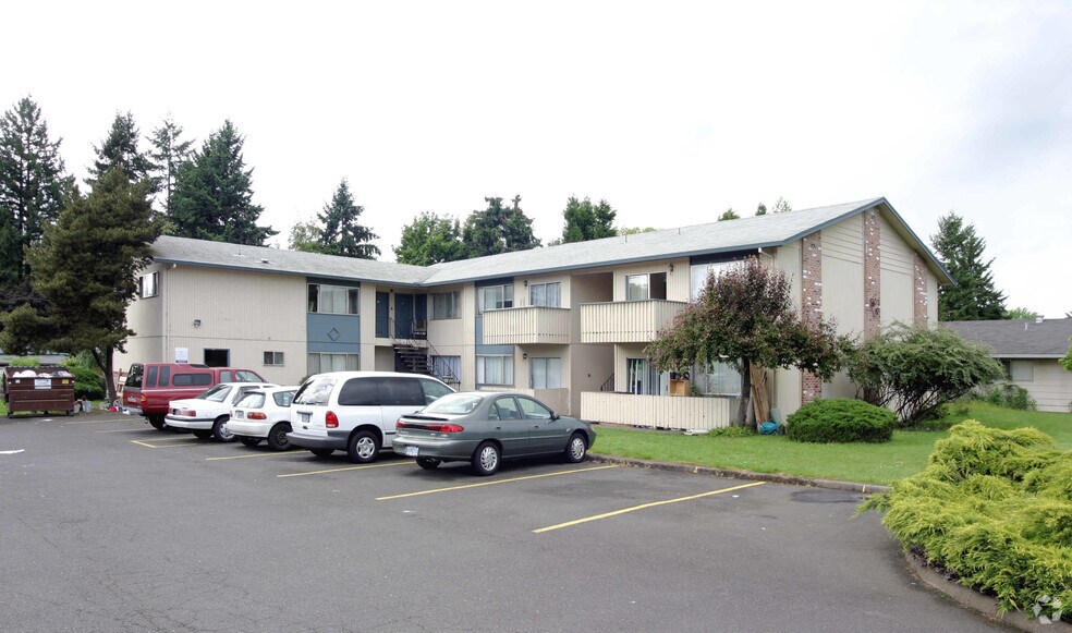 1184 NE Turner Dr, Hillsboro, OR à vendre - Photo principale - Image 1 de 21