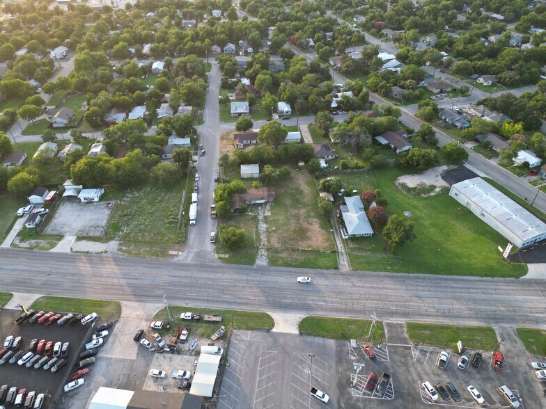 1688 Elliot Knox Blvd, New Braunfels, TX à vendre - Aérien - Image 3 de 5