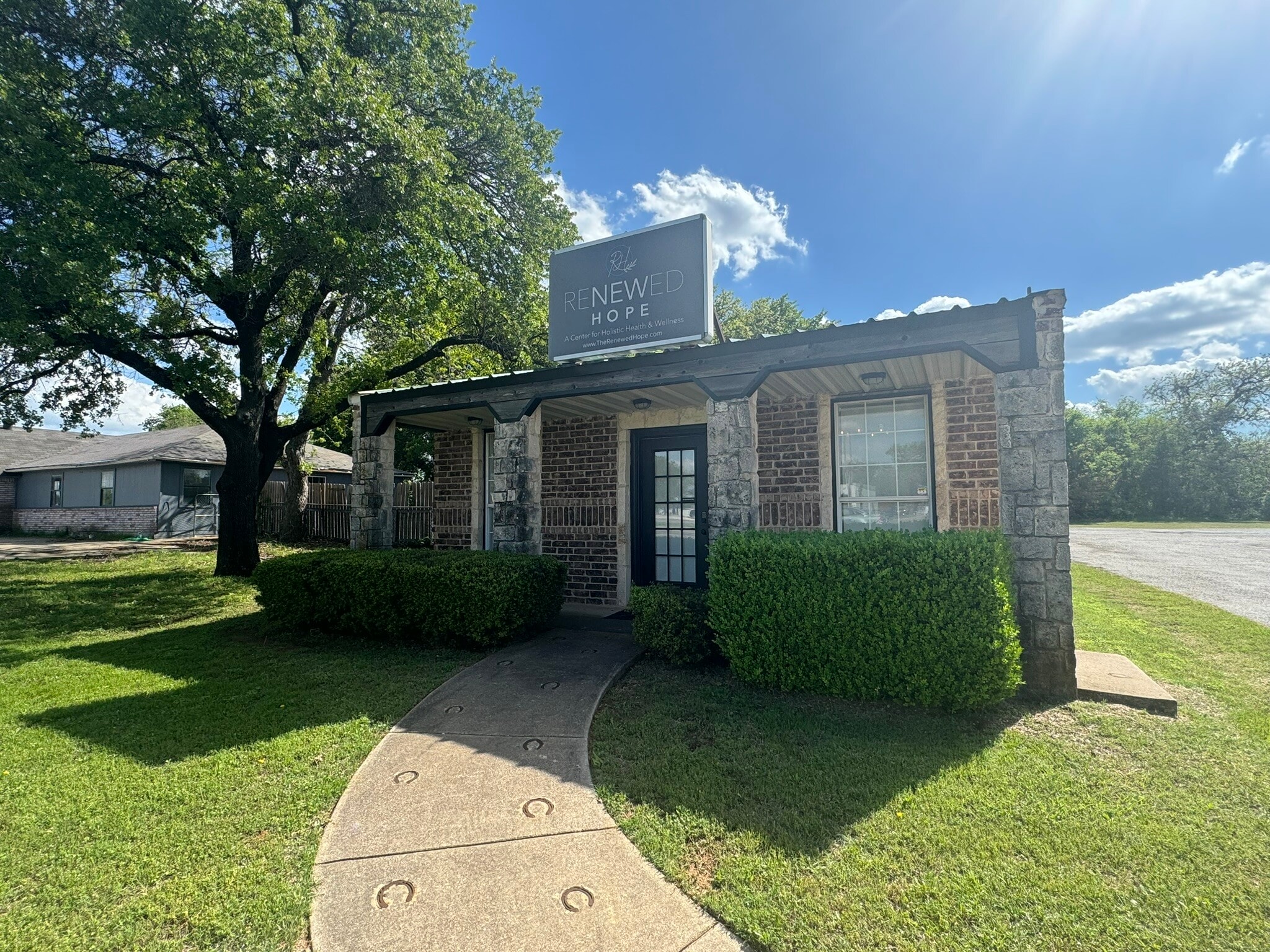 932 E Highway 199, Springtown, TX for lease Building Photo- Image 1 of 18