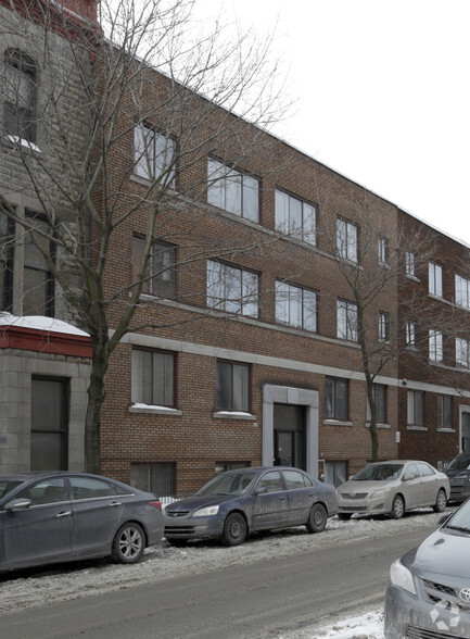 3620 Rue Hutchison, Montréal, QC for sale - Primary Photo - Image 1 of 2