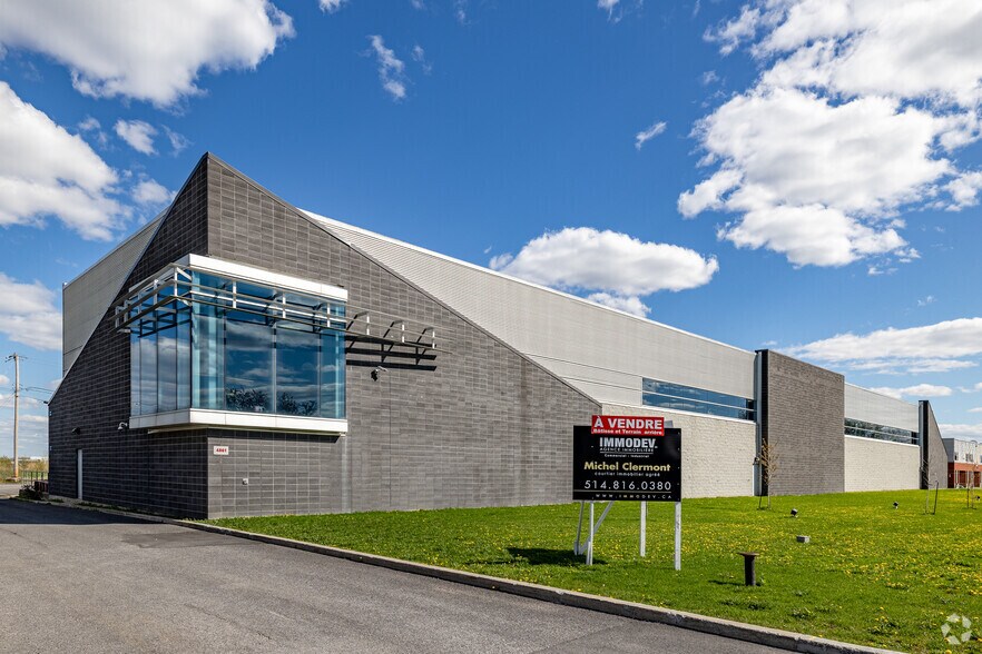 4861 Ch de la Savane, Longueuil, QC for sale - Building Photo - Image 1 of 1