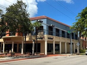 6701-6855 Main St, Miami Lakes, FL for lease Interior Photo- Image 1 of 1