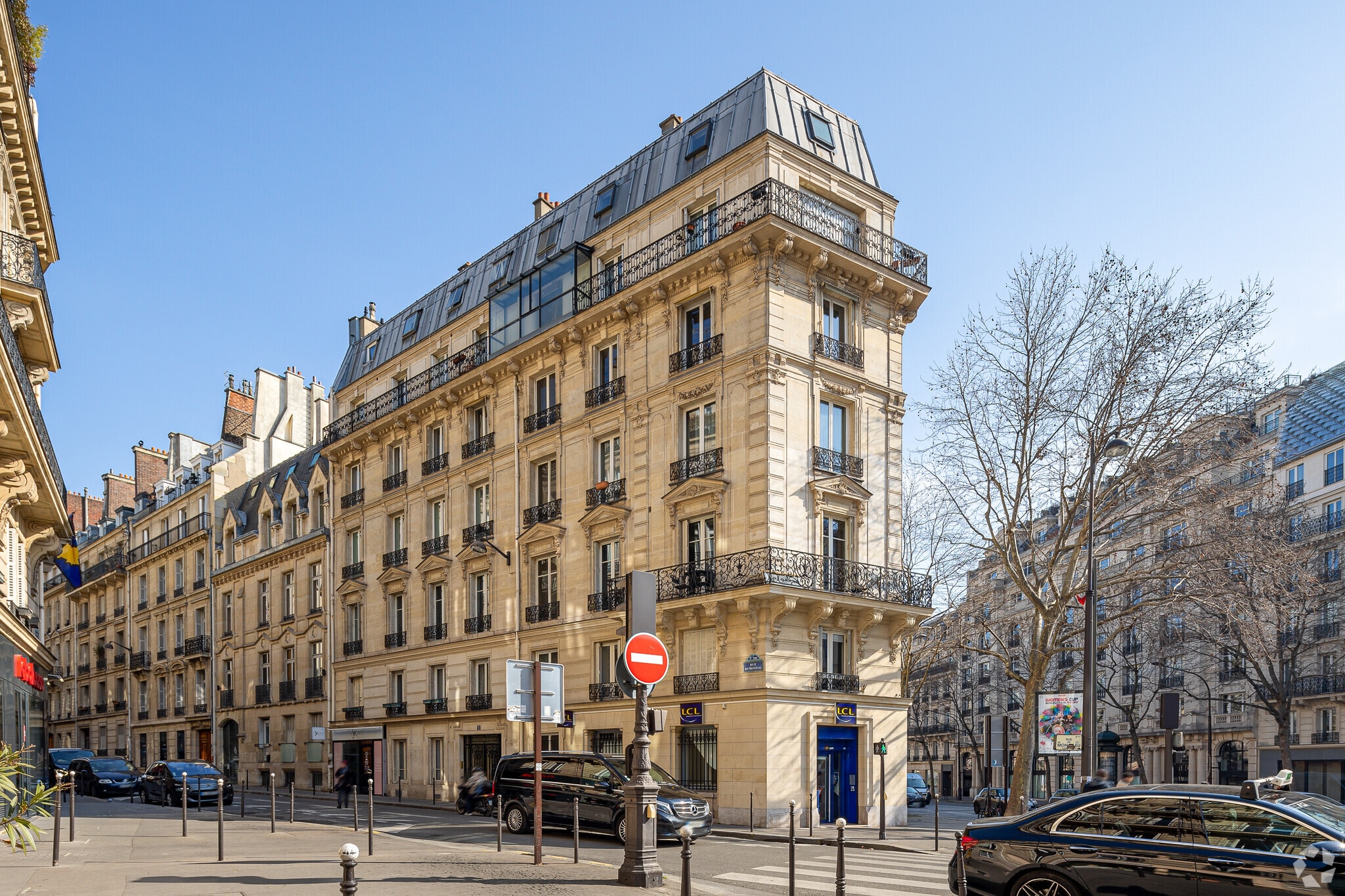 188 Boulevard Haussmann, Paris à louer Photo principale- Image 1 de 12