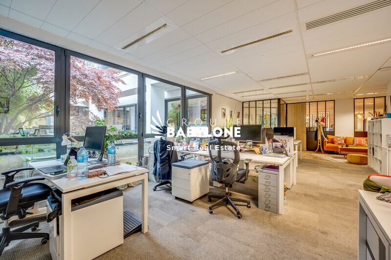68 Rue Marjolin, Levallois-Perret for lease - Building Photo - Image 2 of 11