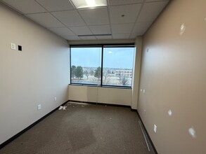 6377 S Revere Pky, Centennial, CO for lease Interior Photo- Image 2 of 3