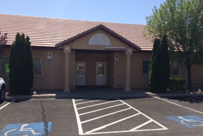 2225 Green Vista Blvd, Sparks, NV à vendre - Photo du bâtiment - Image 2 de 15