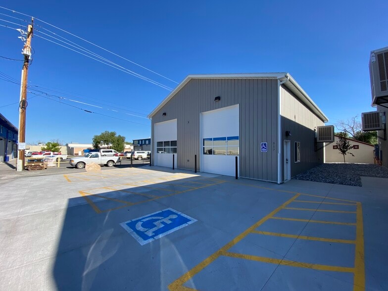 317 N 7th Street, Montrose, CO for sale - Primary Photo - Image 1 of 9