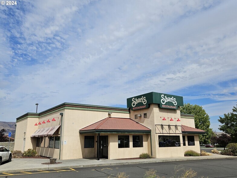 503 Mount Hood St, The Dalles, OR for lease - Building Photo - Image 2 of 5