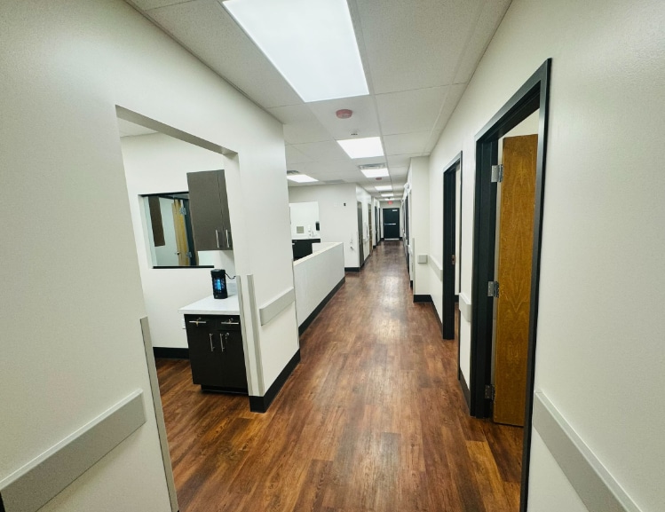 2304 N Hervey St, Hope, AR à louer - Photo intérieure - Image 3 de 3