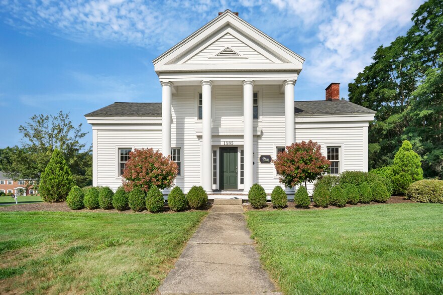 1585 Rt-146, Rexford, NY à vendre - Photo du bâtiment - Image 1 de 74
