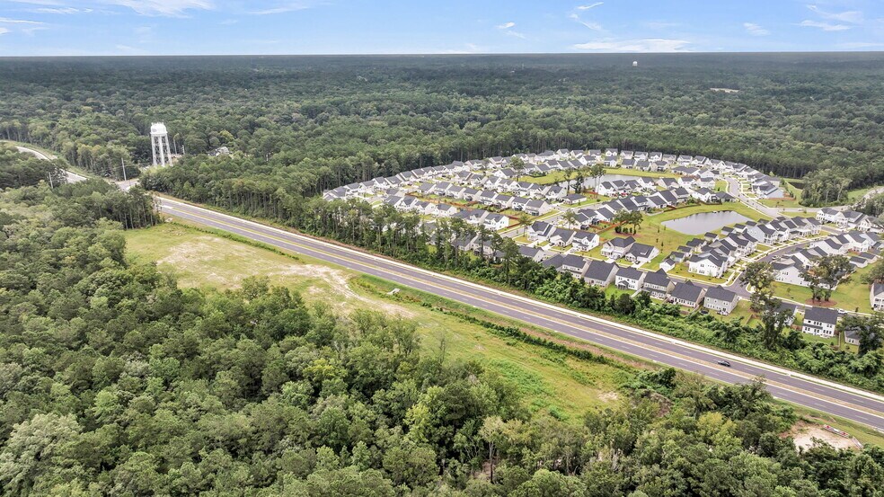 Berlin G Myers Parkway, Summerville, SC à vendre - Photo du bâtiment - Image 2 de 7