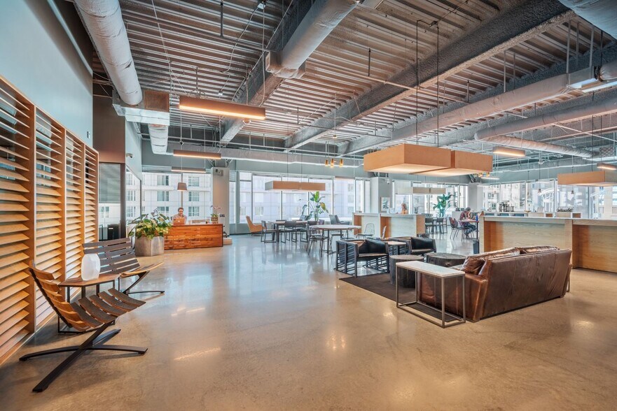 555 Fayetteville St, Raleigh, NC à louer - Photo intérieure - Image 3 de 10