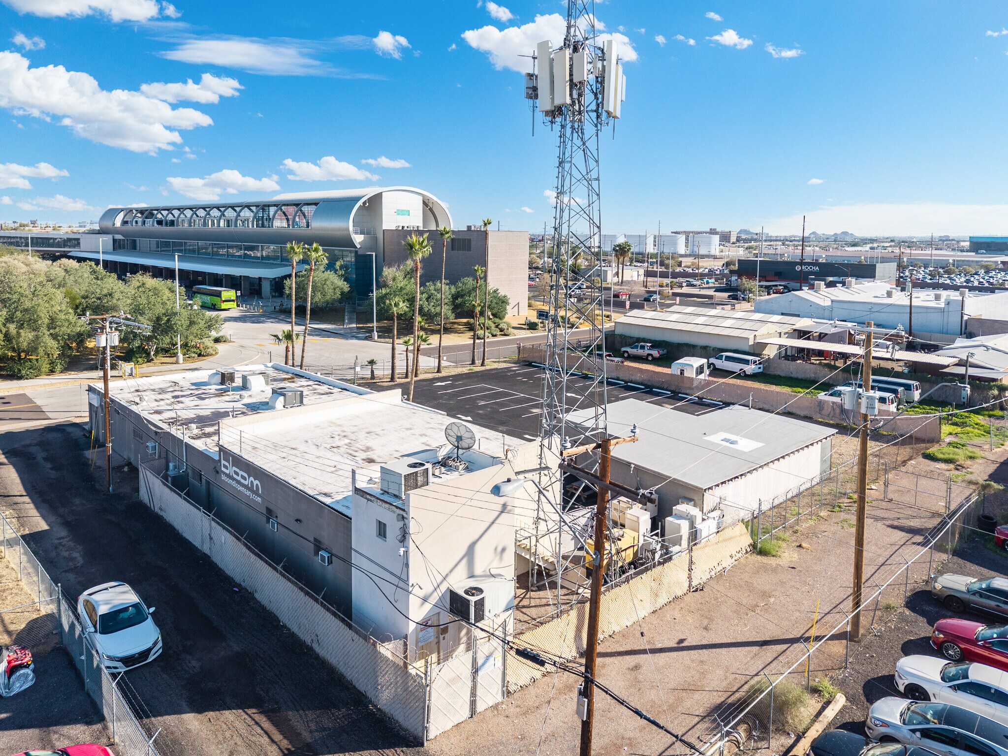 14 S 41st Pl, Phoenix, AZ à vendre Photo du bâtiment- Image 1 de 8