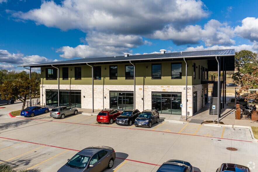 8701 W Highway 71, Austin, TX à louer - Photo du bâtiment - Image 3 de 6