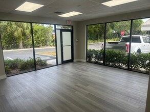 3400 SW 26th Ter, Fort Lauderdale, FL for lease Building Photo- Image 2 of 8