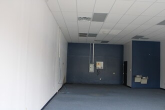 1326-1334 W Raleigh Blvd, Rocky Mount, NC for lease Interior Photo- Image 2 of 3