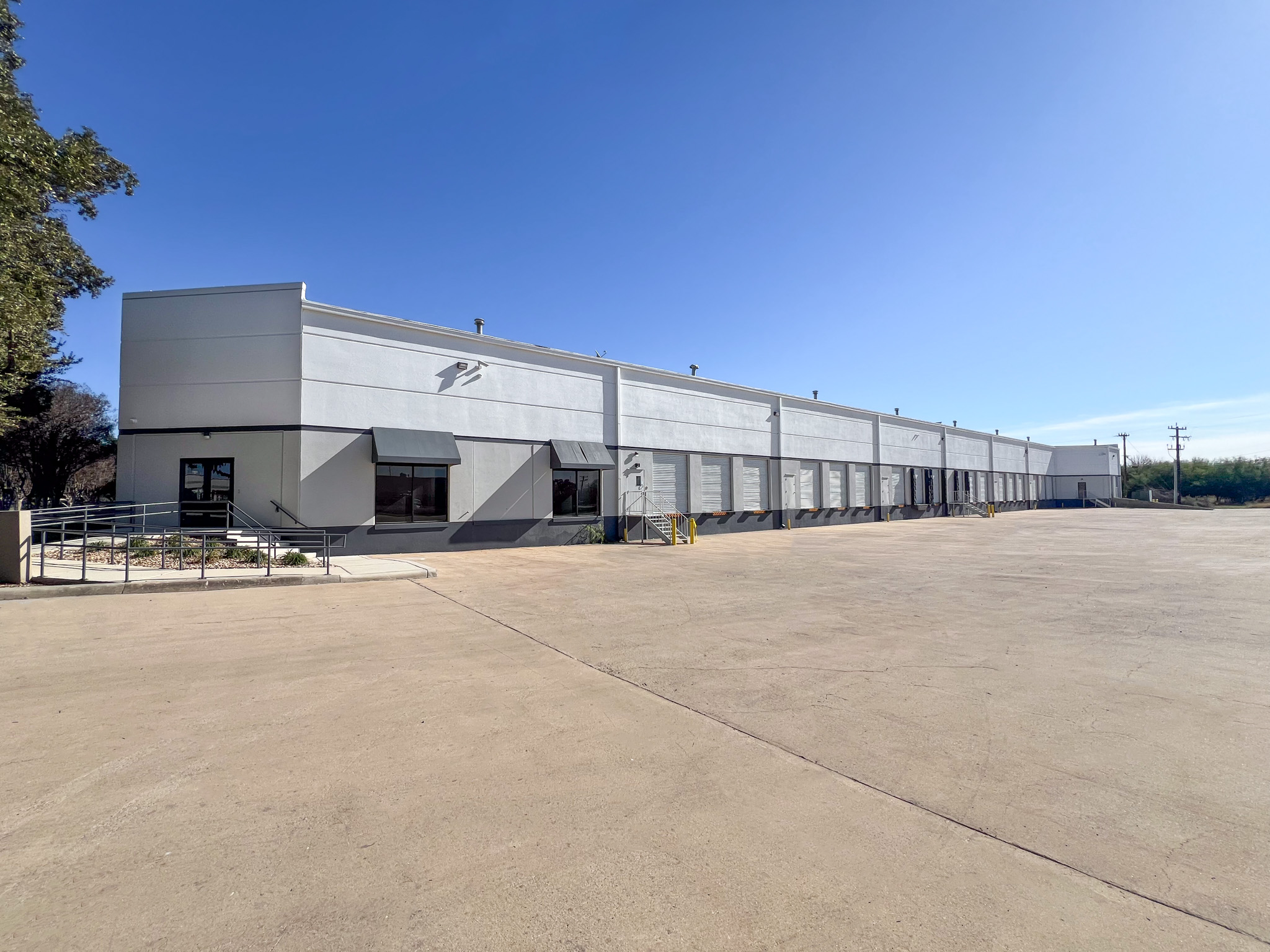 5100 Kaepa Ct, San Antonio, TX for lease Building Photo- Image 1 of 10