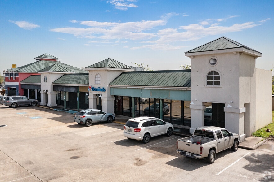 3659 Nasa Road One, Seabrook, TX for lease - Building Photo - Image 1 of 3
