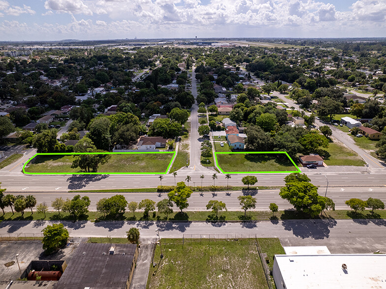 14780-14837 NW 27th Ave, Opa Locka, FL à vendre - Photo du bâtiment - Image 1 de 5