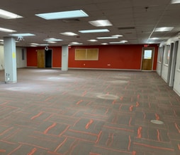 25 Nimble Hill Rd, Newington, NH for lease Interior Photo- Image 2 of 3