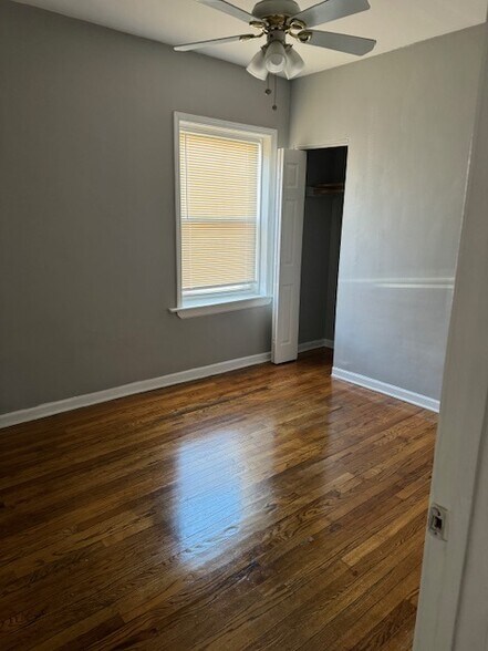 10801 S Prairie Ave, Chicago, IL à vendre - Photo intérieure - Image 2 de 14