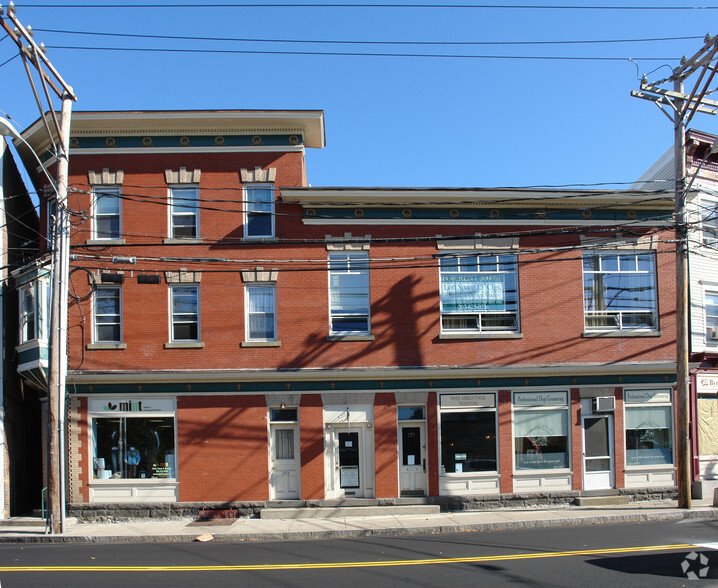 253-259 Mill St, Greenwich, CT for sale - Building Photo - Image 1 of 1