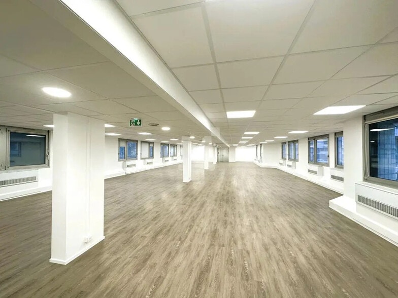 Office in Évry-Courcouronnes for lease - Interior Photo - Image 3 of 7