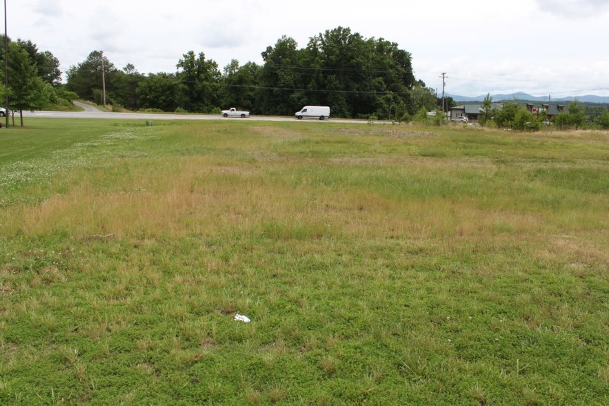 00 Progress Circle and Hwy 5, Blue Ridge, GA à vendre - Photo du bâtiment - Image 1 de 1