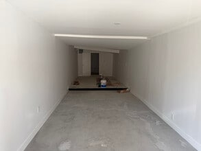 7801 Melrose Ave, Los Angeles, CA for lease Interior Photo- Image 2 of 2