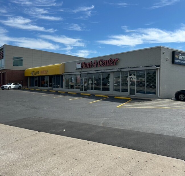 More details for 5411 W Washington St, Indianapolis, IN - Retail for Lease